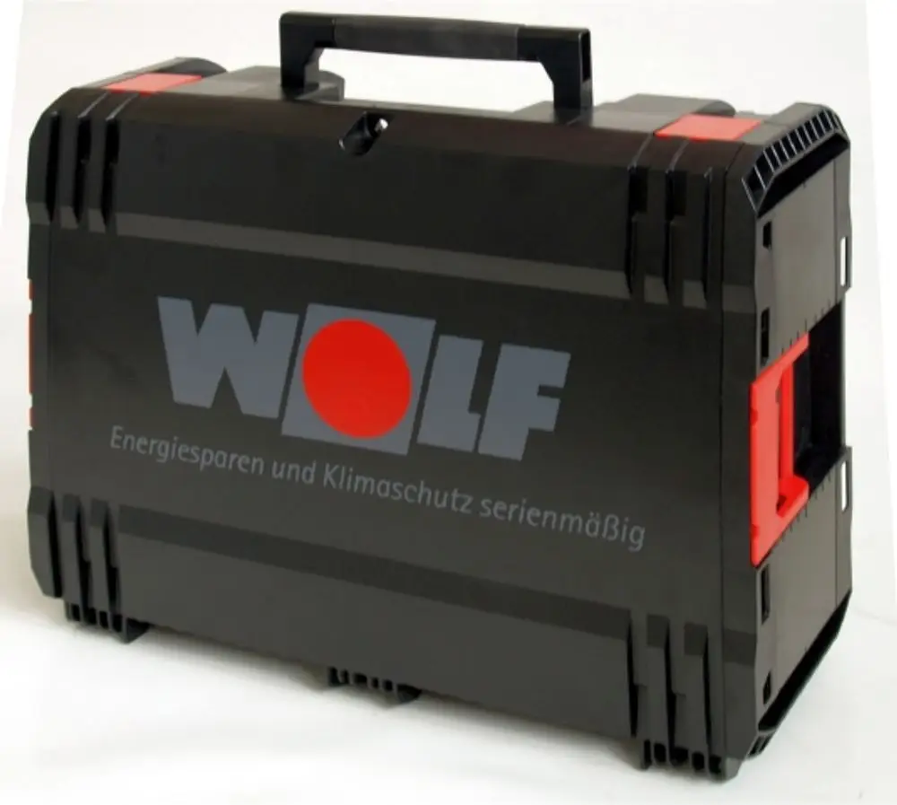 Schwarzer Werkzeugkoffer mit rotem und grauem Wolf-Logo, ausgestattet mit einem Tragegriff. Der Koffer ist in rechteckiger Form ohne Inhalt dargestellt.